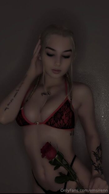 Full leaked Emsirenn private onlyfans photo