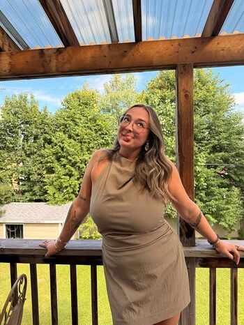 Full leaked Emy gauthier private photo