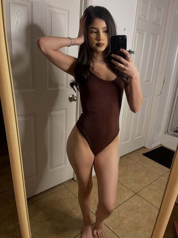 Full leaked Emyybaby private onlyfans photo