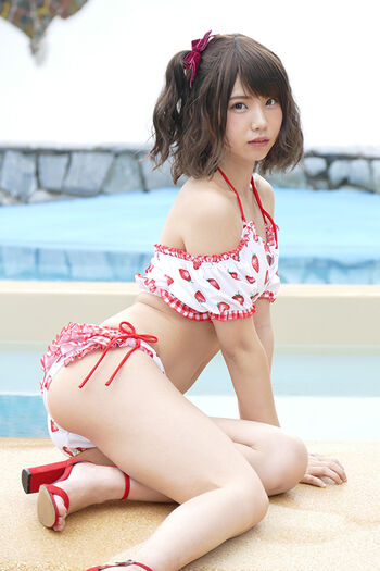 Full leaked Enako page private photo