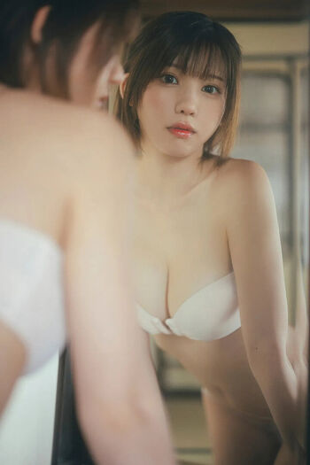 Full leaked Enako page private photo