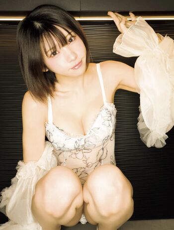 Full leaked Enako private photo