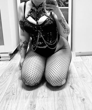 Full leaked Enbymallow private onlyfans photo