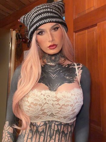 Full leaked Entirelyfree private photo