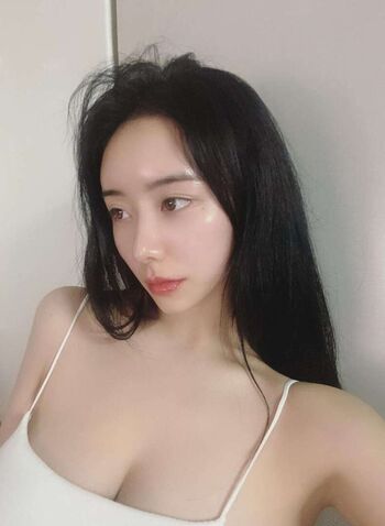 Full leaked Episode yeji page private onlyfans photo