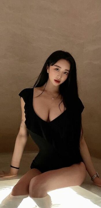 Full leaked Episode yeji private onlyfans photo