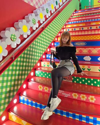 Full leaked Era akage page private onlyfans photo