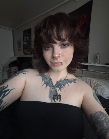 Full leaked Erenxy private photo