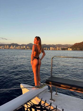 Full leaked Erika auli i lavoie private onlyfans photo