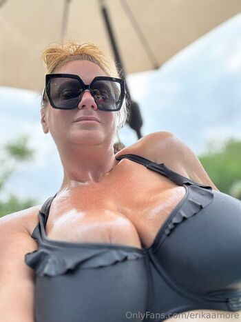 Full leaked Erikaamore private photo
