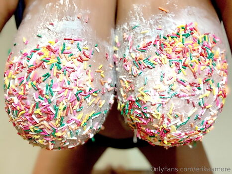 Full leaked Erikaamore private photo