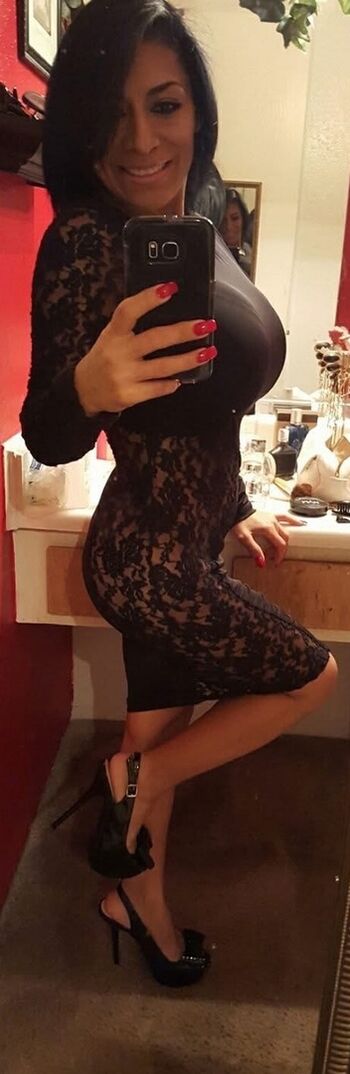 Full leaked Erikagurrion private onlyfans photo