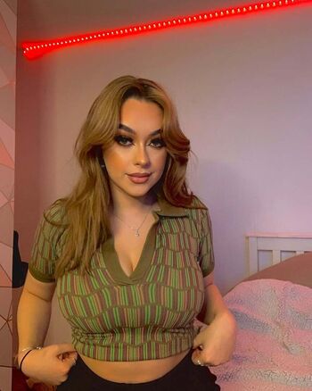 Full leaked Erin crow private onlyfans photo