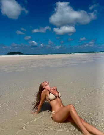 Full leaked Erin currie private onlyfans photo