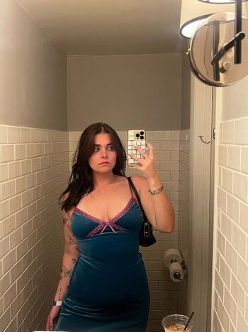 Full leaked Erin dougal private photo