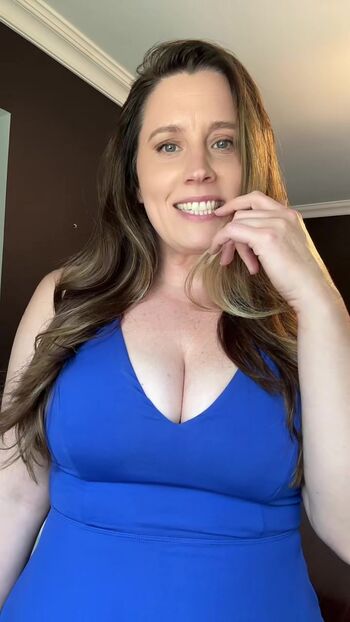 Full leaked Erin kittens page private onlyfans photo