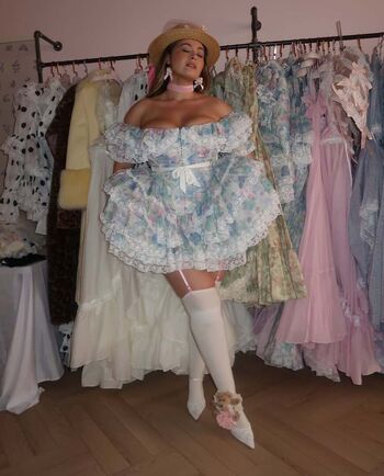 Full leaked Erinmhk page private onlyfans photo