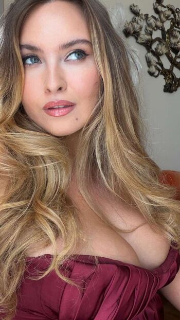 Full leaked Erinmhk page private onlyfans photo