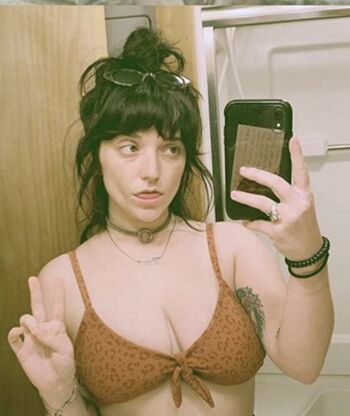 Full leaked Erinnyvonne private photo