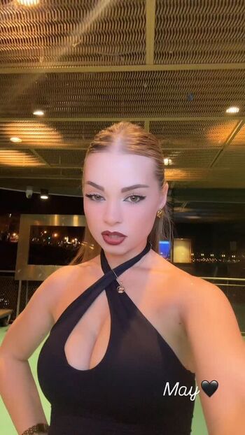 Full leaked Erta subashi page private onlyfans photo