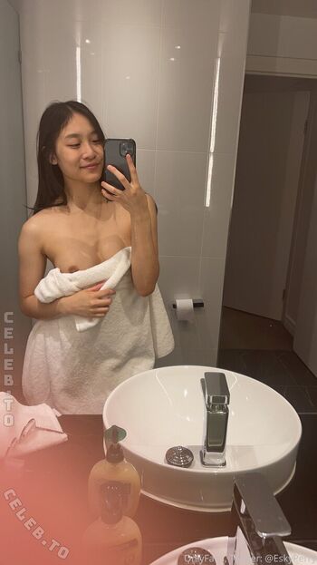 Full leaked Eskyperry page private onlyfans photo