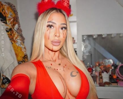 Full leaked Esleem private onlyfans photo