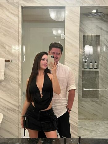 Full leaked Esmania private photo