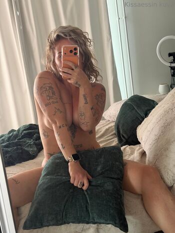 Full leaked Essifrederika private photo