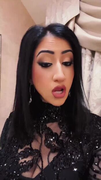 Full leaked Estee palti private photo