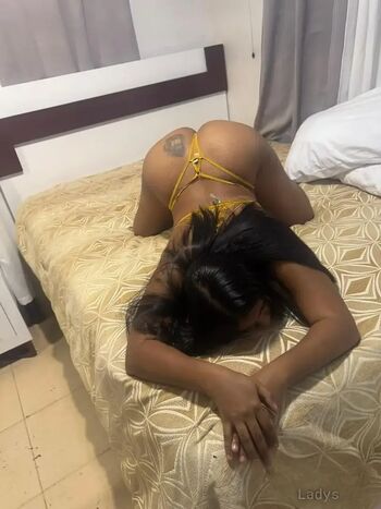 Estefania B