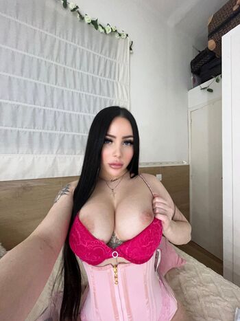 Full leaked Esteladior private photo