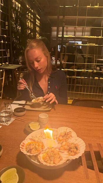 Full leaked Ester exposito page private photo