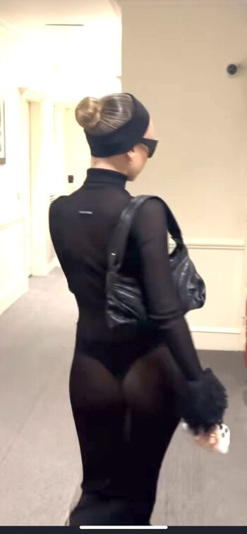 Full leaked Ester exposito private photo