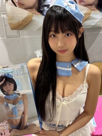 Full leaked Eunji pyoapple  page private photo