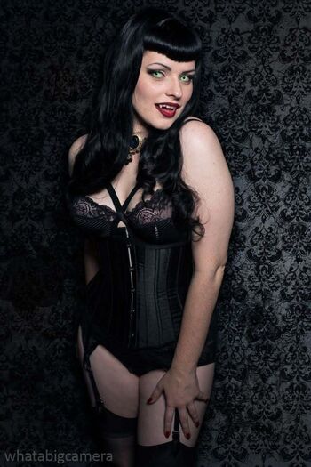 Full leaked Eva devore private photo