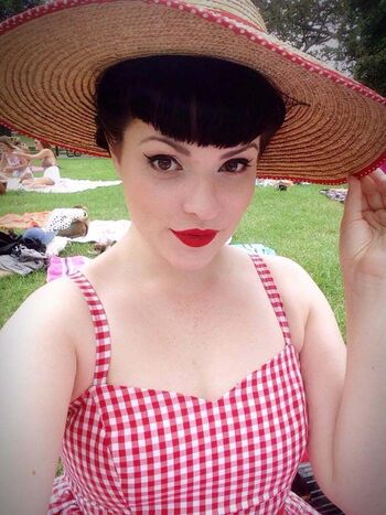 Full leaked Eva devore private photo