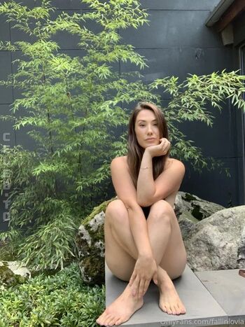 Full leaked Eva lovia page private photo