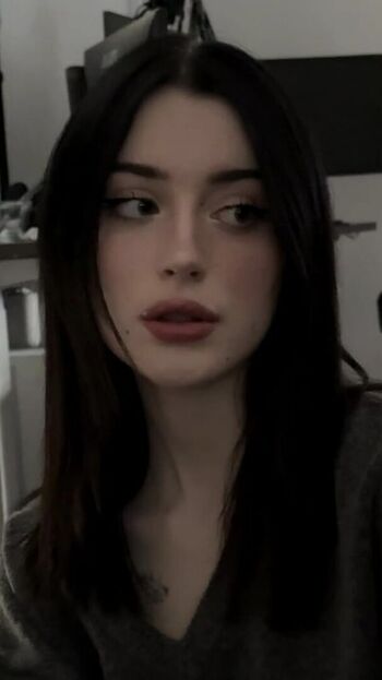 Full leaked Evalunna private onlyfans photo