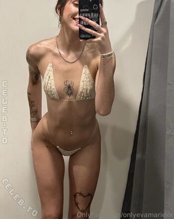 Full leaked Evamariee private onlyfans photo