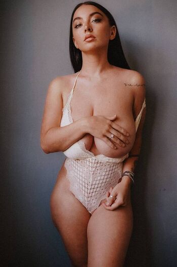 Full leaked Evamarmella private onlyfans photo