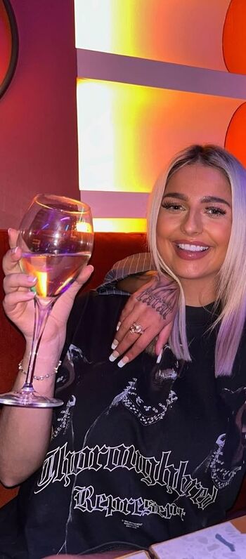 Eve Elizabeth Taylor