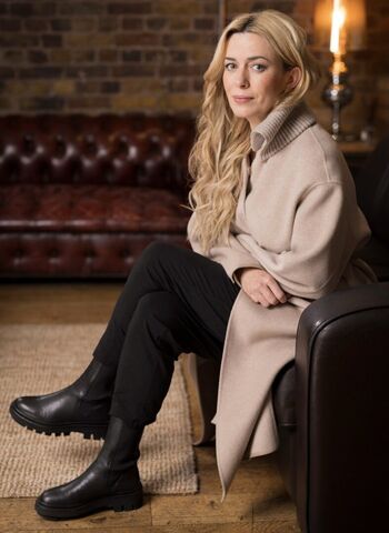 Full leaked Eve myles private photo