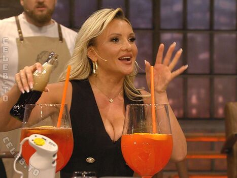 Full leaked Evelyn burdecki private onlyfans photo