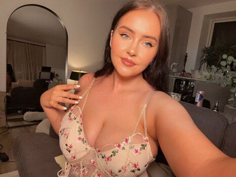 Full leaked Evelynwhite private photo