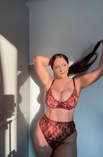 Full leaked Evelynwhite private photo