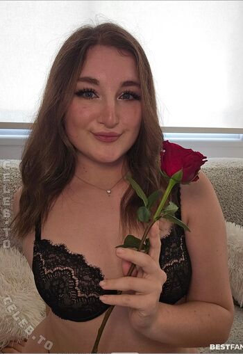 Full leaked Evelynxka page private photo