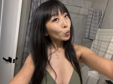 Full leaked Evelynxx private photo