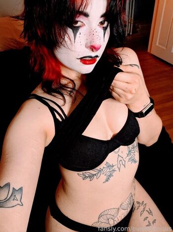 Full leaked Evie delicious private photo