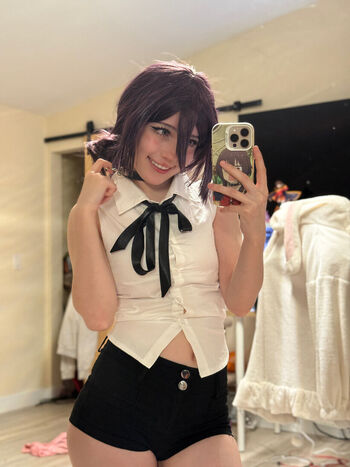 Full leaked Eviemeowie private photo