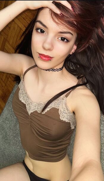 Full leaked Eviesunset page private photo